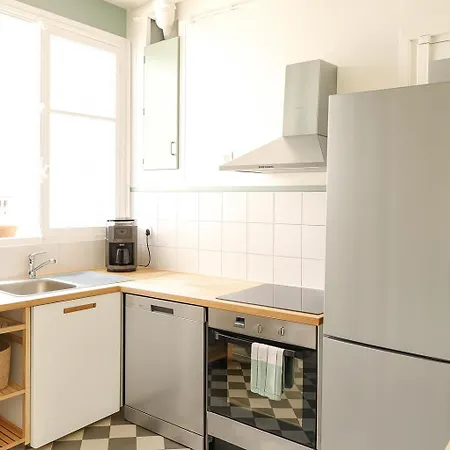 Hsh - Lovely Spacious Daru