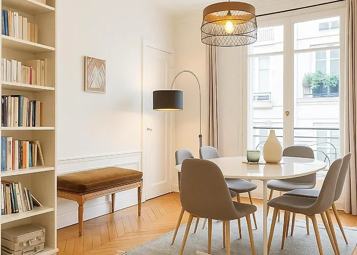 Hsh - Lovely Spacious Daru